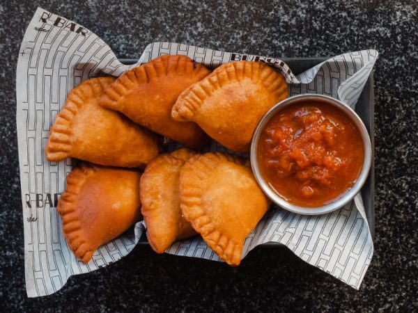 Чебуреки с мясом и аджикой