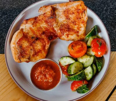 Запеченный цыпленок с аджикой