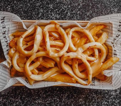 Картофель с кальмаром в сливочном соусе