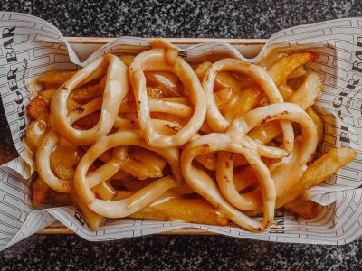 Картофель с кальмаром в сливочном соусе